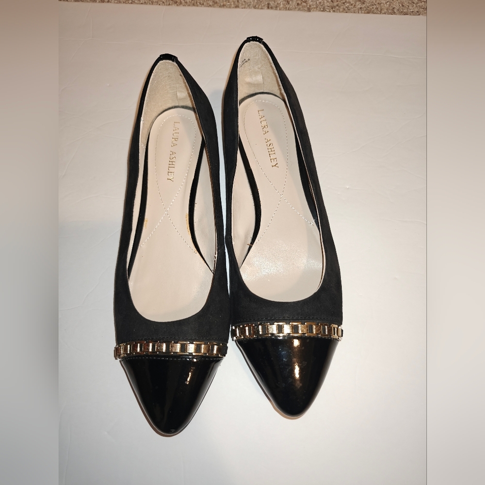 Laura Ashley Women's Shoes Black With Gold Accent Across Toes